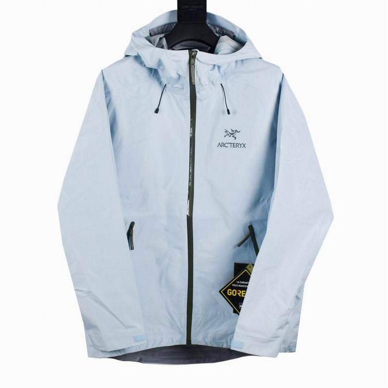 ARC'TERYX Men's Outwear 28